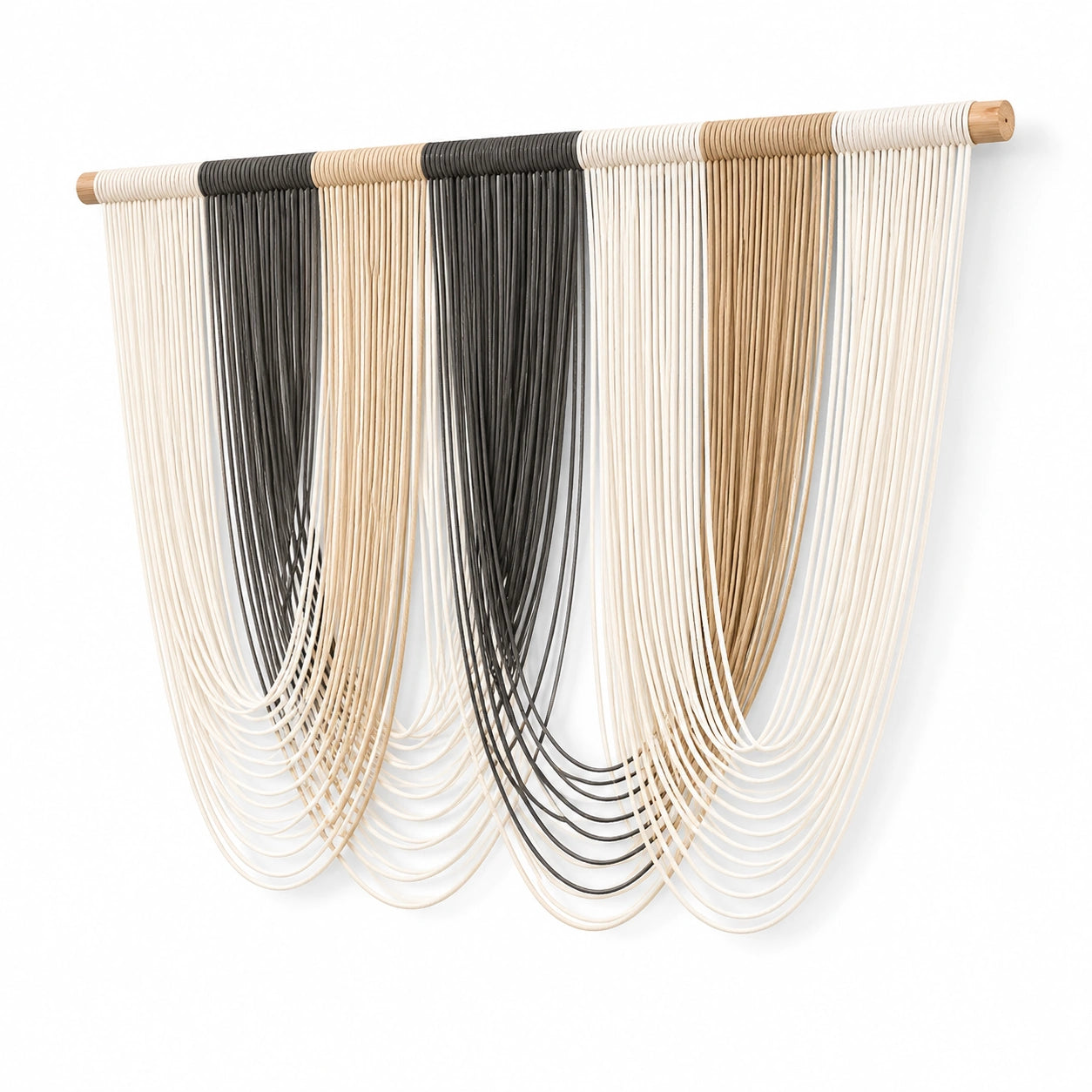 Wandbehang 100 x 100 cm aus Baumwollkordel Beige Weiß Anthrazit mit Holzstab im Boho-Stil